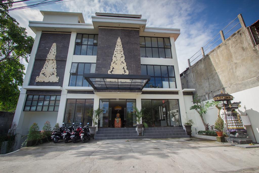 Ivanka Airport Inn Kuta Lombok Zewnętrze zdjęcie