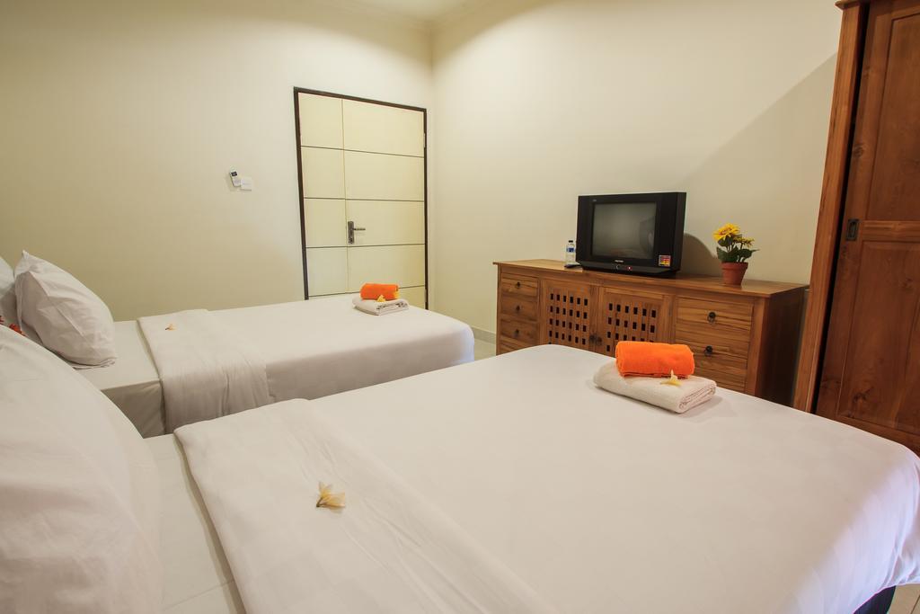 Ivanka Airport Inn Kuta Lombok Zewnętrze zdjęcie