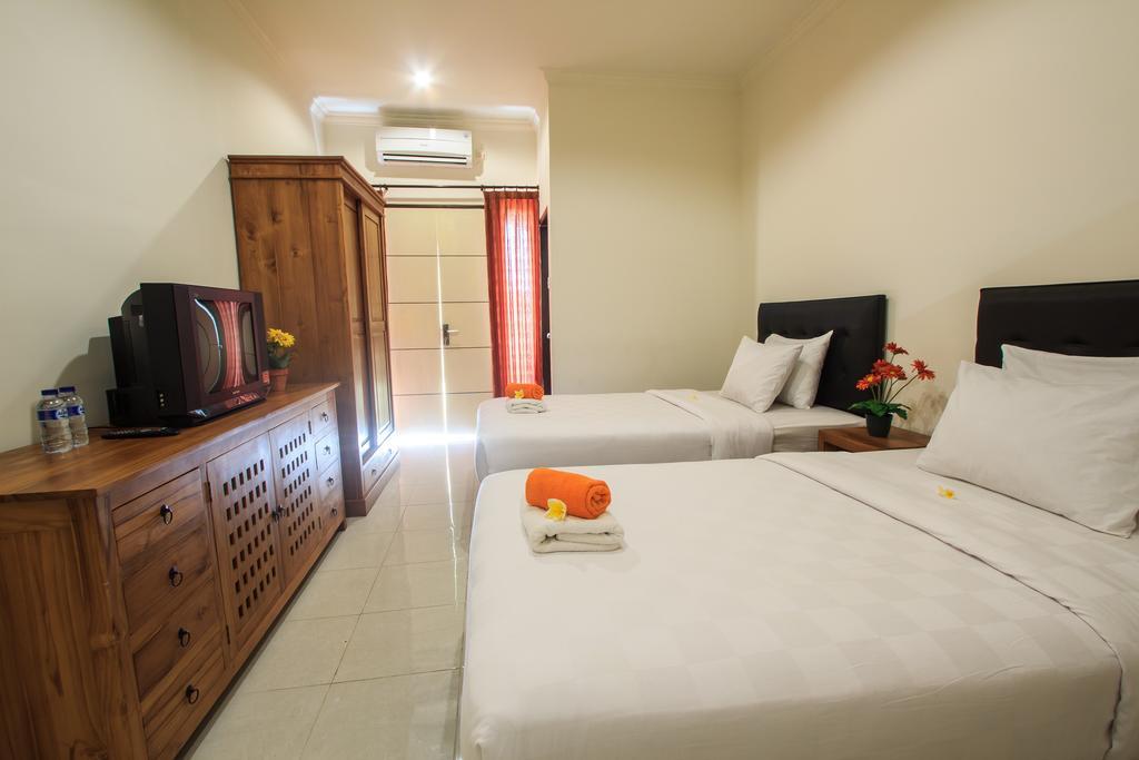 Ivanka Airport Inn Kuta Lombok Zewnętrze zdjęcie