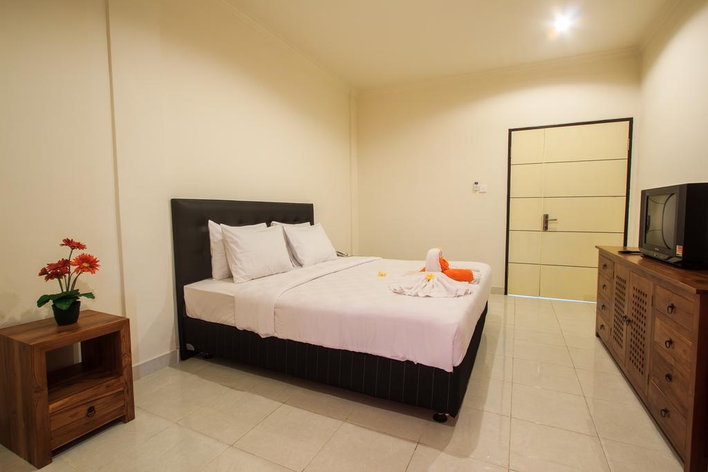 Ivanka Airport Inn Kuta Lombok Zewnętrze zdjęcie