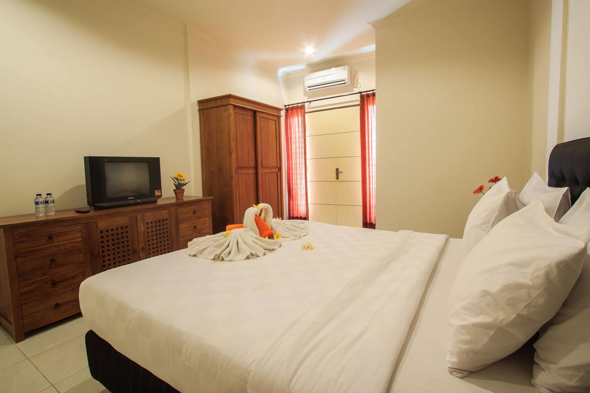 Ivanka Airport Inn Kuta Lombok Zewnętrze zdjęcie