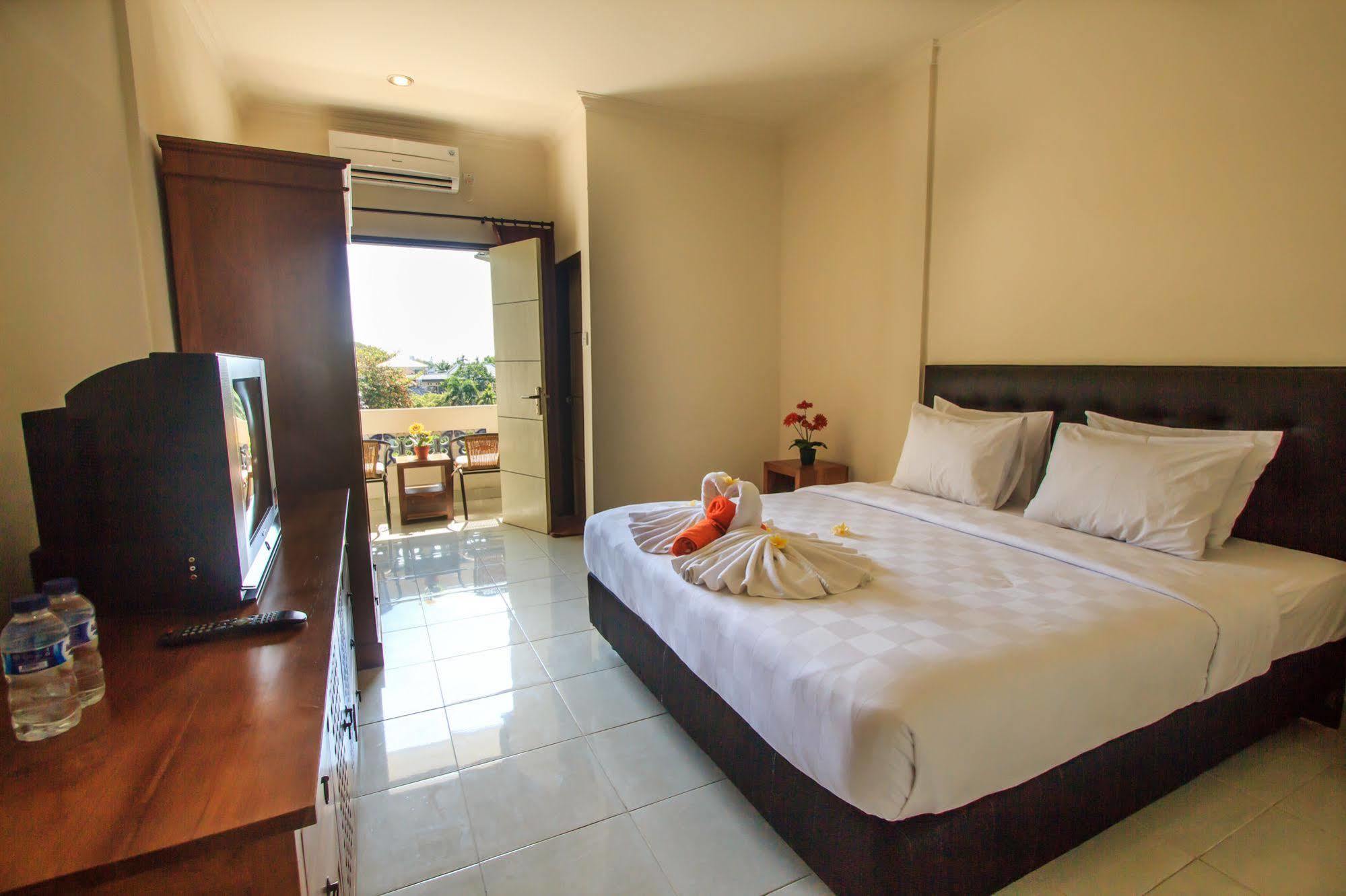 Ivanka Airport Inn Kuta Lombok Zewnętrze zdjęcie